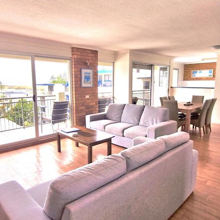 Joanne Apartments Caloundra Exteriör bild