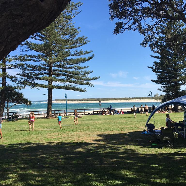 Joanne Apartments Caloundra Exteriör bild